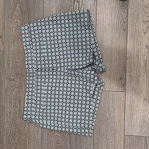 NWT Dark blue and green patterned shorts